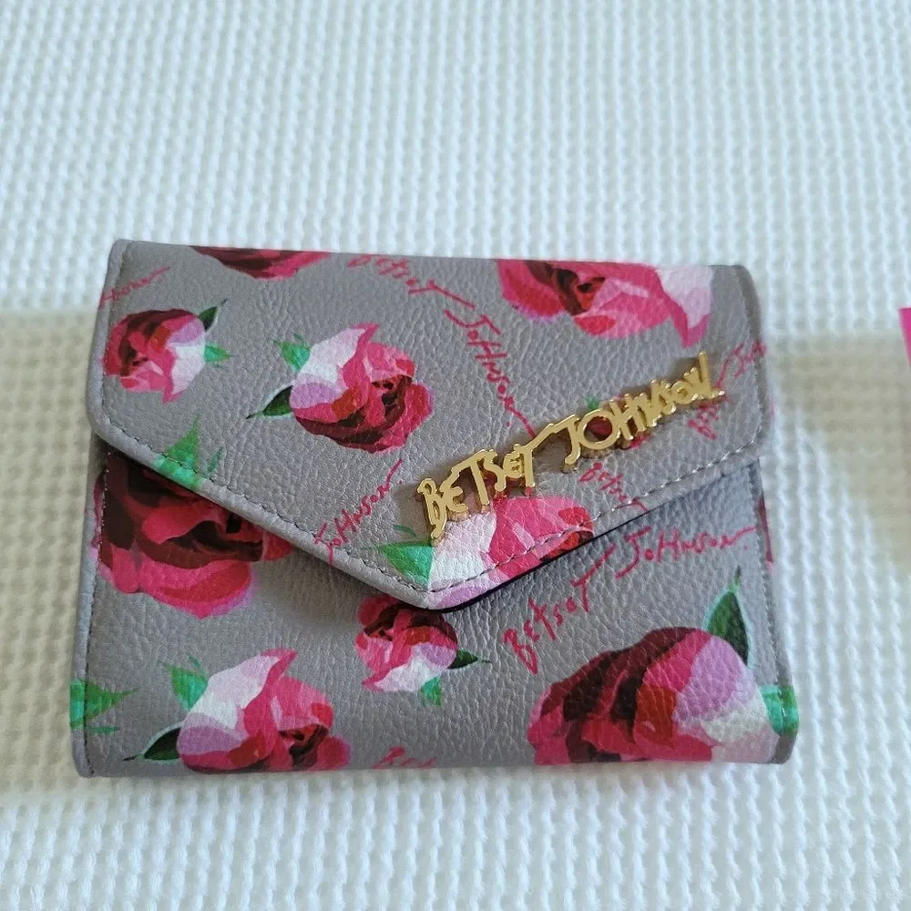 Betsey Johnson XO Lana Flap Wallet- NWT